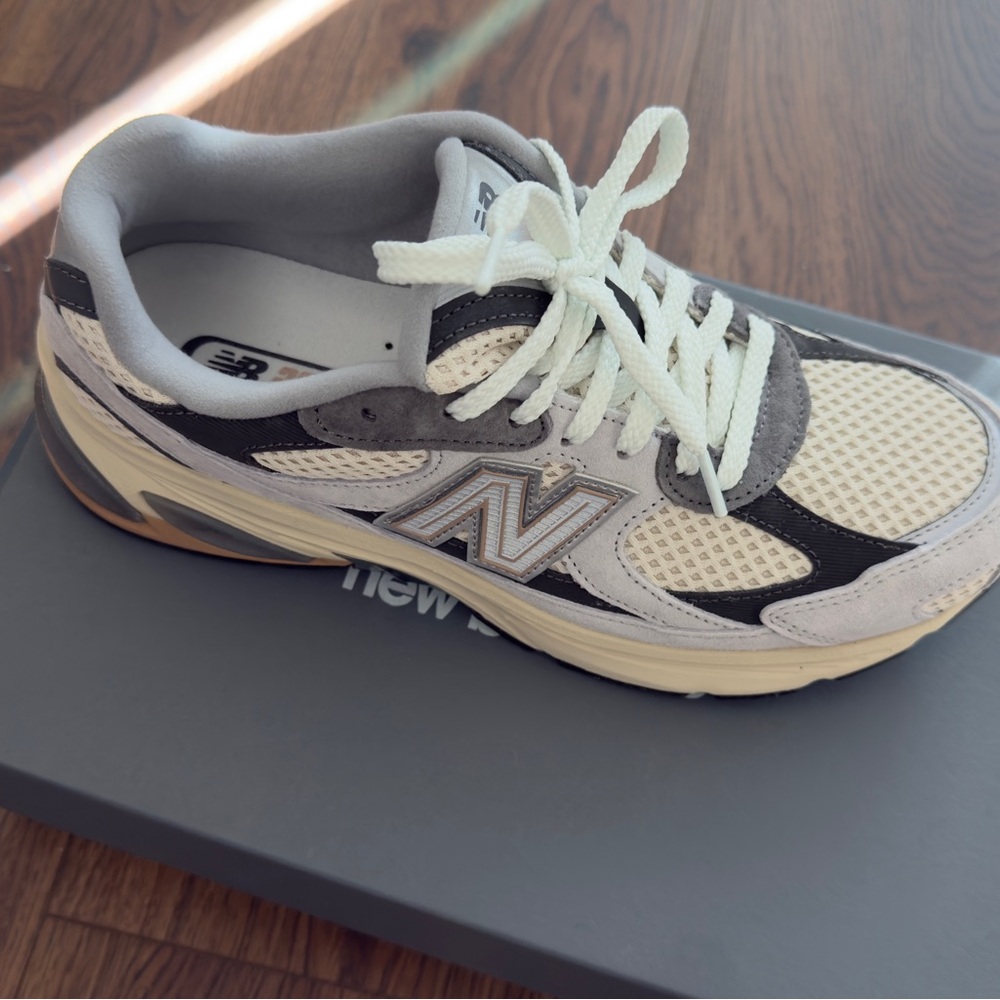 New Balance 2010 Sneaker